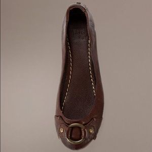 Frye Flats SZ 6